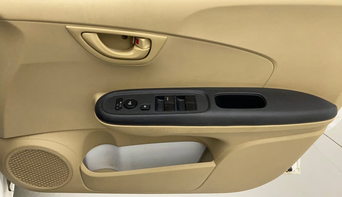 2015 Honda Brio S MT, Petrol, Manual, 14,397 km, Driver Side Door Panels Control