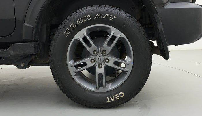 2022 Mahindra Thar LX HT PETROL 4WD MT, Petrol, Manual, 16,268 km, Left Rear Wheel