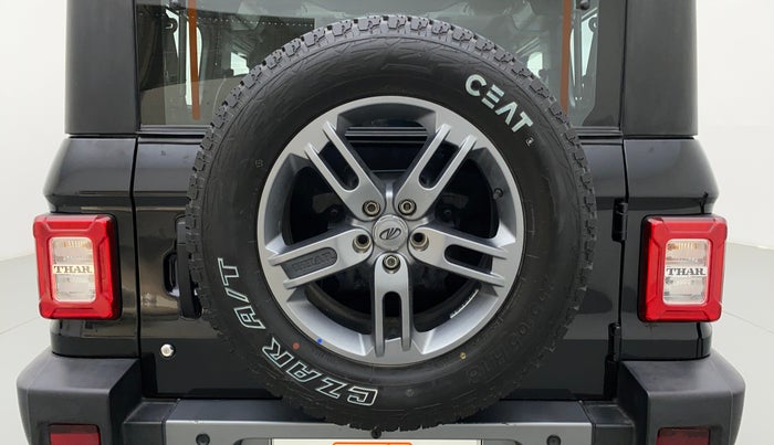 2022 Mahindra Thar LX HT PETROL 4WD MT, Petrol, Manual, 16,268 km, Spare Tyre