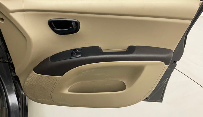 2011 Hyundai i10 ERA 1.1, Petrol, Manual, 85,566 km, Driver Side Door Panels Control