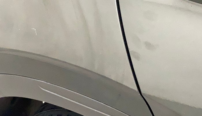 2020 Hyundai VENUE SX 1.0 TURBO, Petrol, Manual, 25,351 km, Right quarter panel - Minor scratches