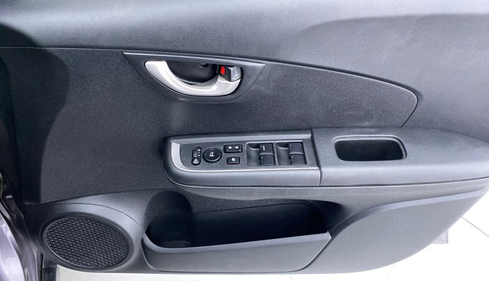 2018 Honda BR-V 1.5 i-VTEC V CVT, Petrol, Automatic, 77,245 km, Driver Side Door Panels Control