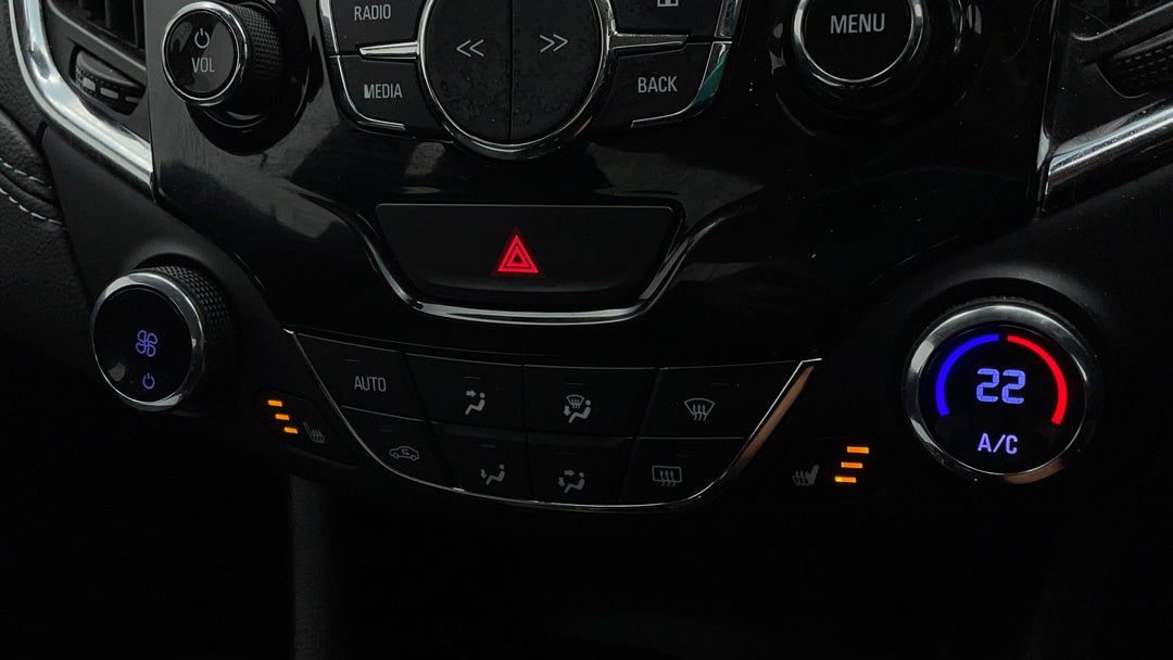 2017 Holden Astra Ltz, Automatic, 109286 km, Ventilated Seats