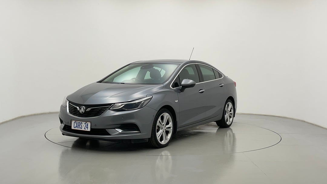 2017 Holden Astra Ltz, Automatic, 109286 km, Left Front Diagonal (45- Degree) View