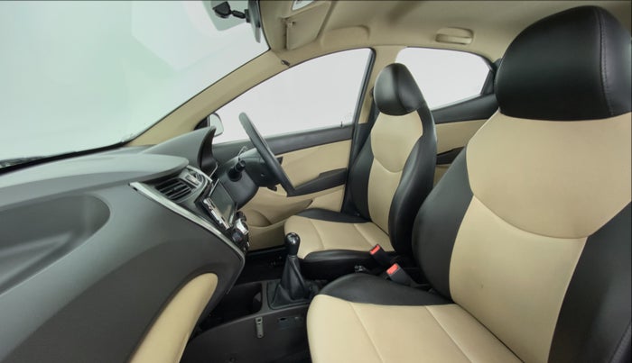 2015 Hyundai Eon ERA PLUS, Petrol, Manual, 13,665 km, Right Side Front Door Cabin