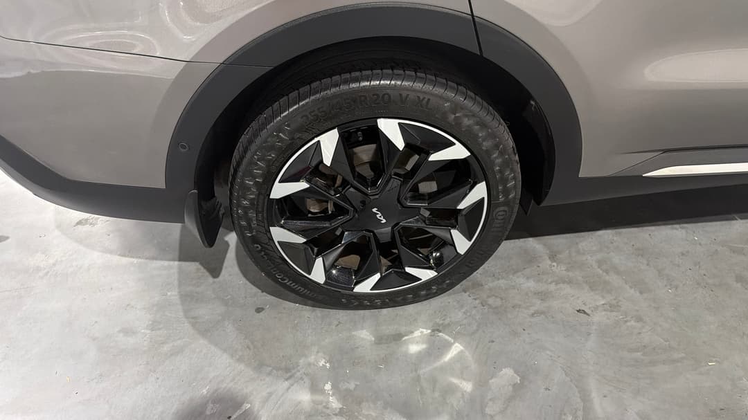2024 Kia Sorento Gt-line 7 Seat, Automatic, 42080 km, Right Rear Wheel