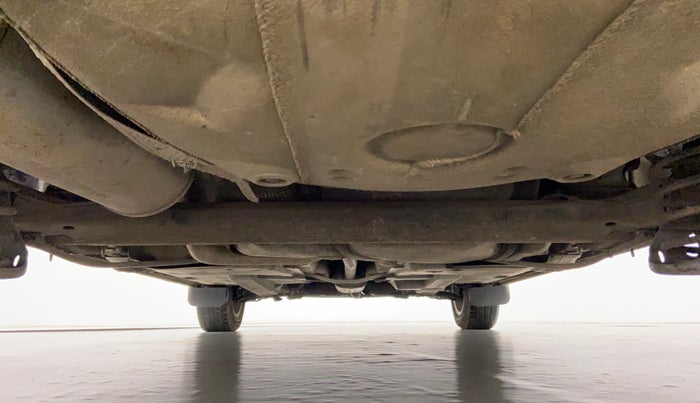 2016 Volkswagen Vento HIGHLINE PETROL, Petrol, Manual, 47,503 km, Rear Underbody