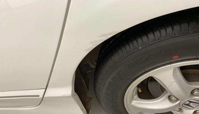 2010 Honda Civic 1.8V AT, Petrol, Automatic, 31,076 km, Left quarter panel - Minor scratches