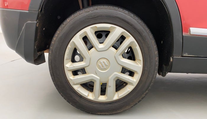 2016 Maruti Vitara Brezza VDI, Diesel, Manual, 86,670 km, Right Rear Wheel