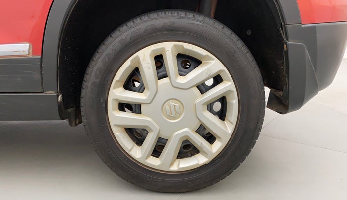 2016 Maruti Vitara Brezza VDI, Diesel, Manual, 86,670 km, Left Rear Wheel