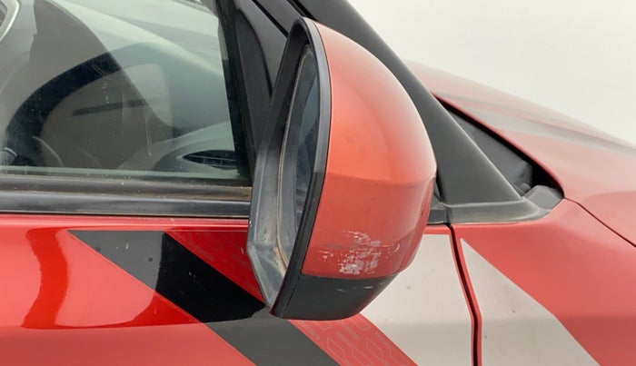 2016 Maruti Vitara Brezza VDI, Diesel, Manual, 86,670 km, Right rear-view mirror - Minor scratches