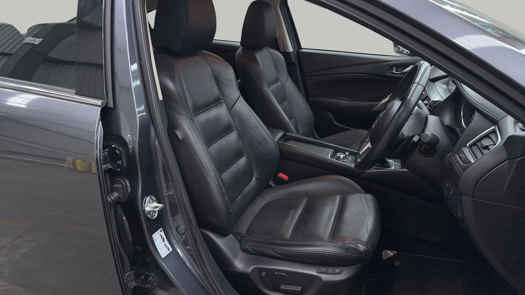 2016 Mazda 6 Touring, Automatic, 130335 km, Right Side Front Door Cabin View