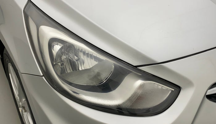 2013 Hyundai Verna FLUIDIC 1.6 VTVT SX, Petrol, Manual, 45,636 km, Right headlight - Minor scratches