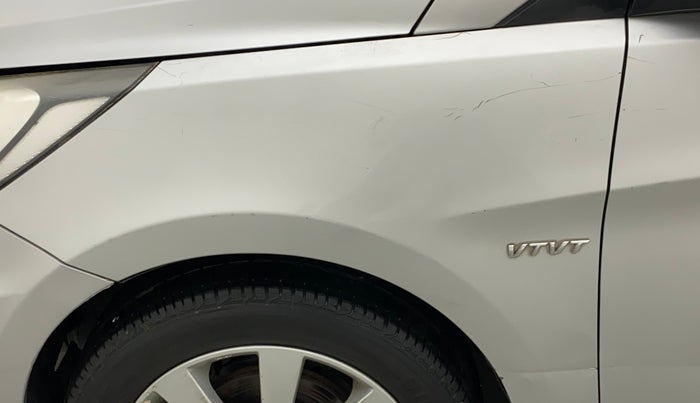 2013 Hyundai Verna FLUIDIC 1.6 VTVT SX, Petrol, Manual, 45,636 km, Left fender - Minor scratches