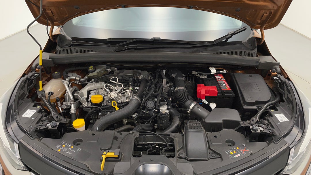 Open Bonnet (Engine)