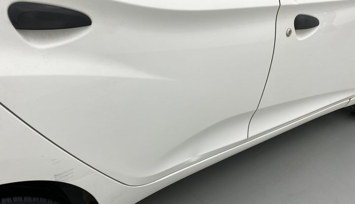 2013 Hyundai Eon ERA +, Petrol, Manual, 49,951 km, Right rear door - Slightly dented