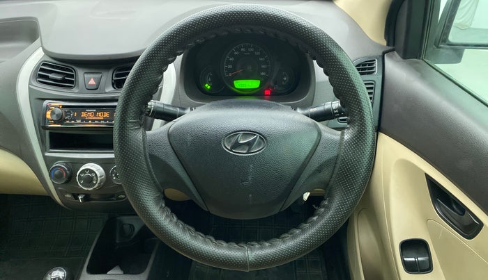2013 Hyundai Eon ERA +, Petrol, Manual, 49,951 km, Steering Wheel Close Up