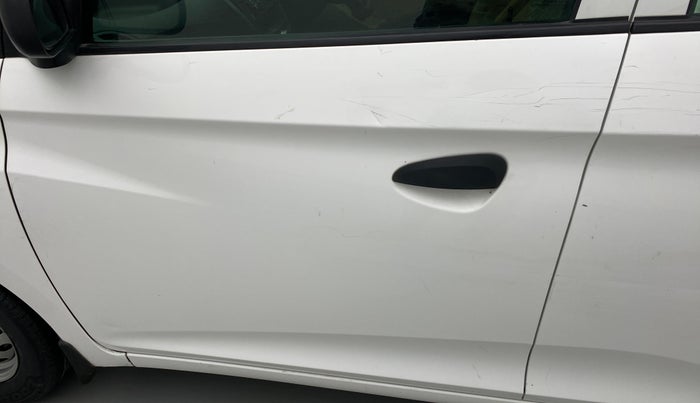 2013 Hyundai Eon ERA +, Petrol, Manual, 49,951 km, Front passenger door - Slightly dented