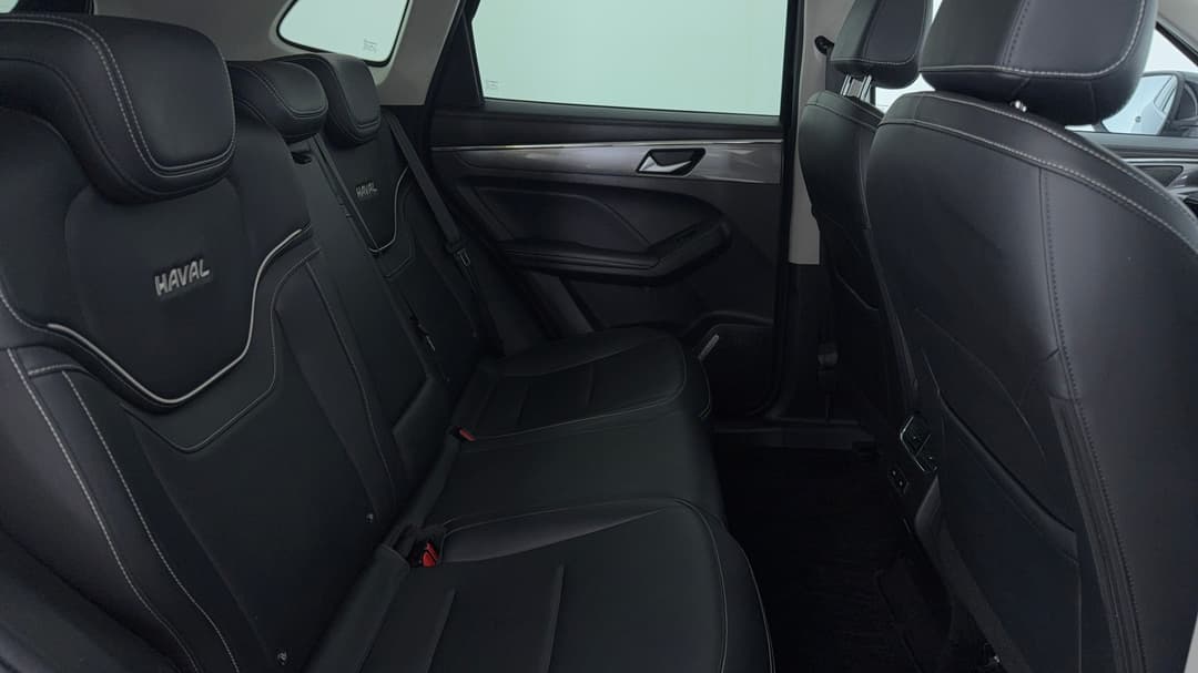 2022 GWM Haval Jolion Ultra, Automatic, 70863 km, Right Side Rear Door Cabin View