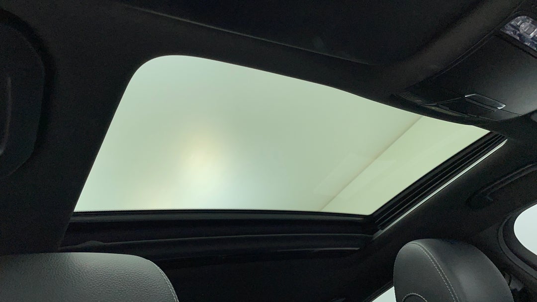Interior Sunroof/Moonroof