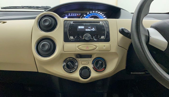 2017 Toyota Etios Liva V, Petrol, Manual, 37,402 km, Air Conditioner