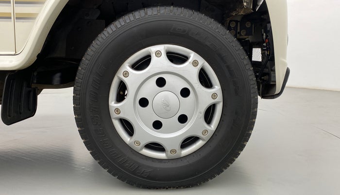 2022 Mahindra Bolero B6 (O), Diesel, Manual, 20,376 km, Right Front Wheel