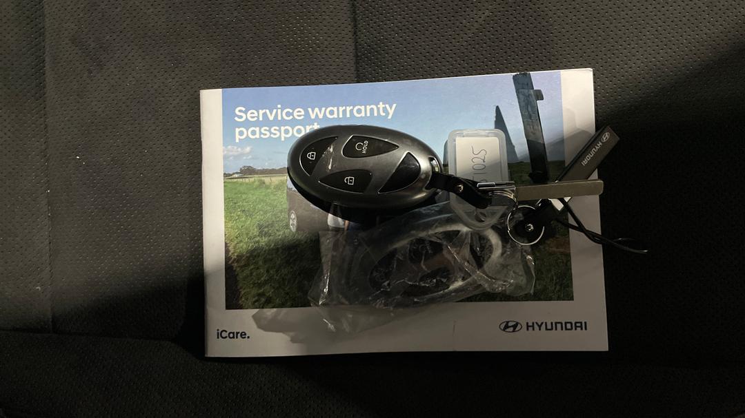 2023 Hyundai Kona N Line, Automatic, 21450 km, Key Close-up
