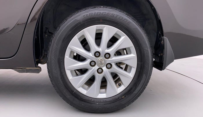 2017 Toyota Corolla Altis G, Petrol, Manual, 41,239 km, Left Rear Wheel
