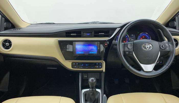 2017 Toyota Corolla Altis G, Petrol, Manual, 41,239 km, Dashboard