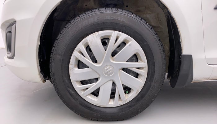 2017 Maruti Swift VXI D, Petrol, Manual, 60,266 km, Left Front Wheel