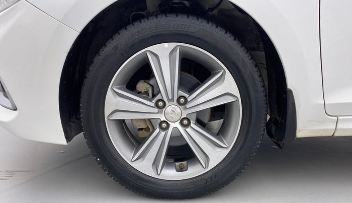 2017 Hyundai Verna 1.6 CRDI SX + AT, Diesel, Automatic, 51,751 km, Left Front Wheel