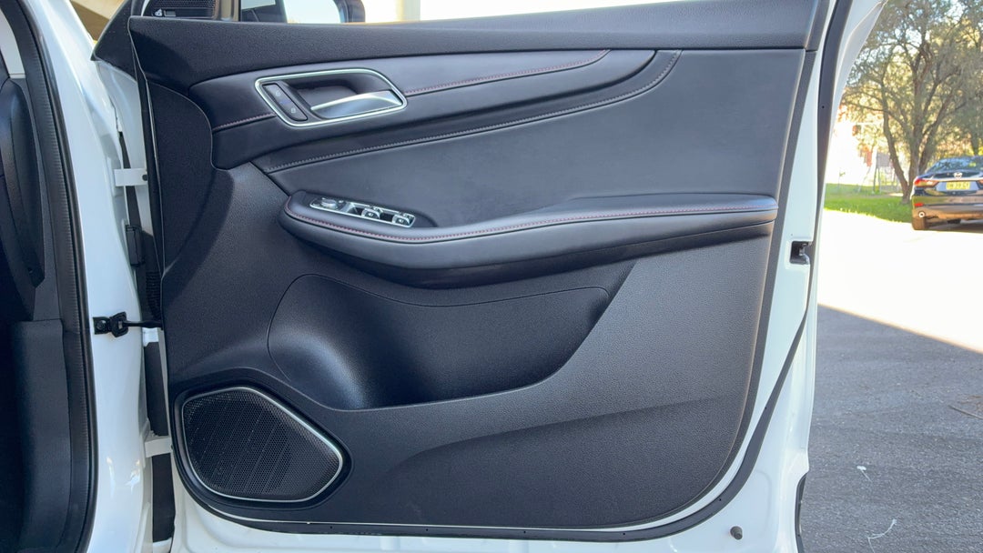 2020 MG HS Excite, Automatic, 62760 km, Speaker View