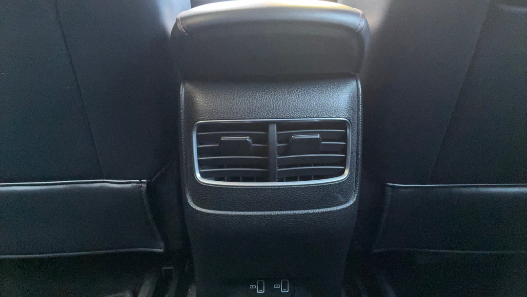 2020 MG HS Excite, Automatic, 62760 km, Rear A/C Vent