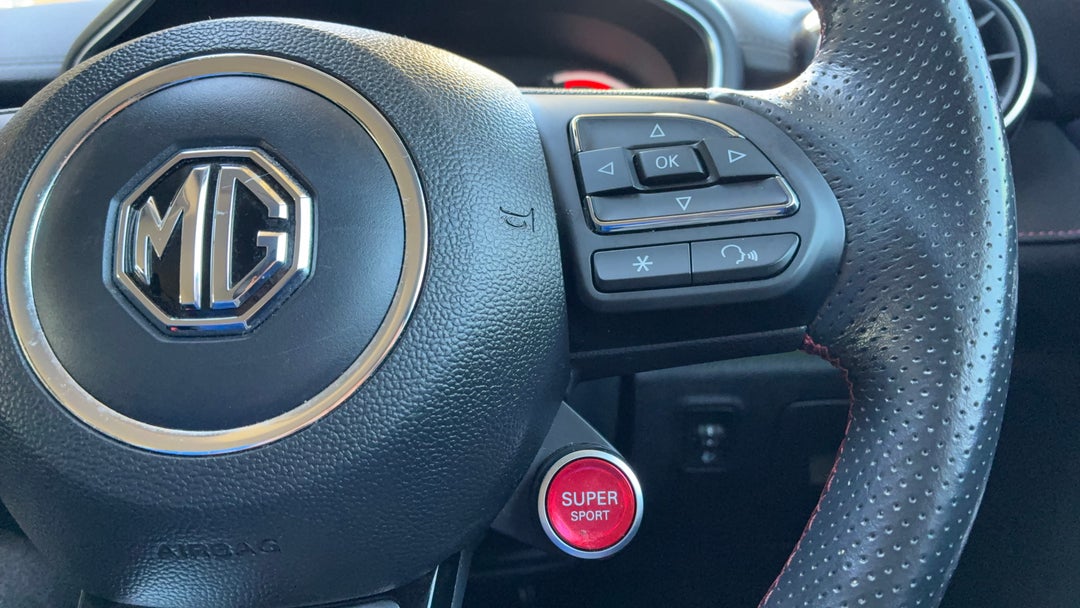 2020 MG HS Excite, Automatic, 62760 km, Cruise Control