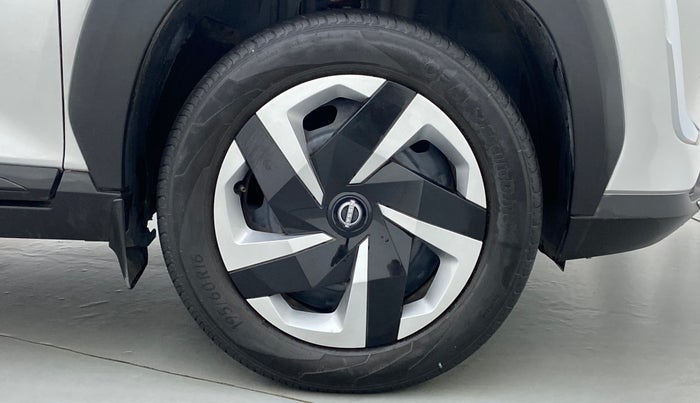 2021 Nissan MAGNITE XL Turbo CVT, Petrol, Automatic, 20,350 km, Right Front Wheel
