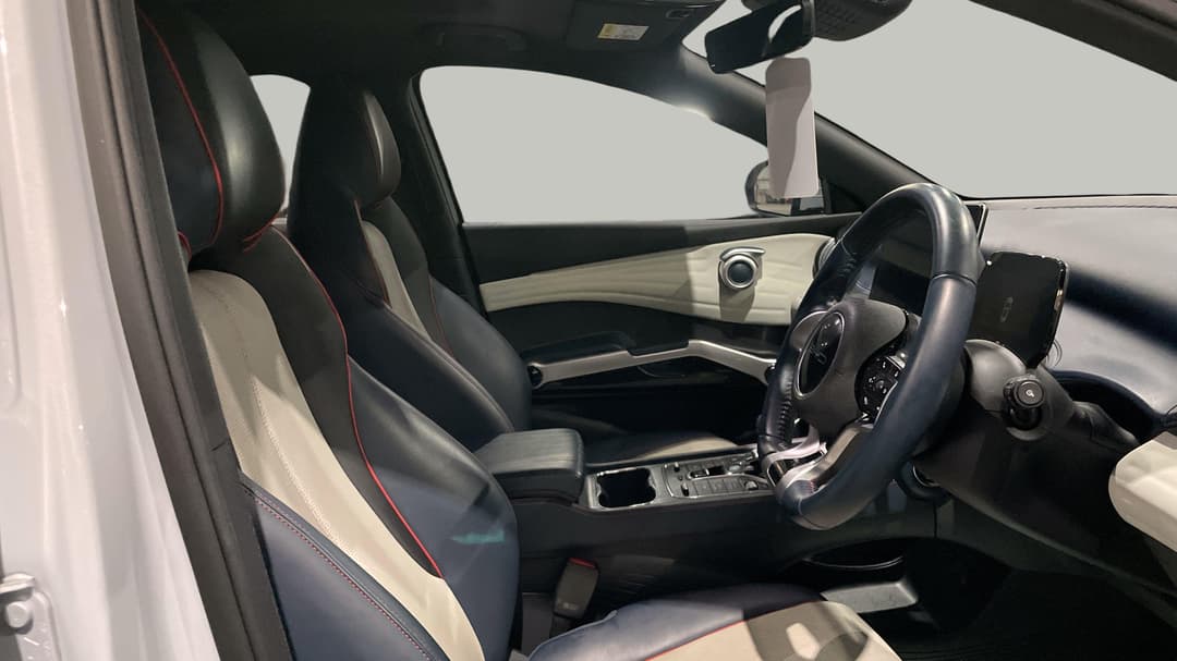 2023 Byd Atto 3 Extended Range, Automatic, 35715 km, Right Side Front Door Cabin View