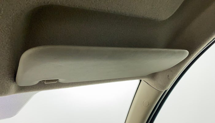 2010 Hyundai i20 MAGNA (O) 1.2, Petrol, Manual, 74,273 km, Ceiling - Sun visor minor damage