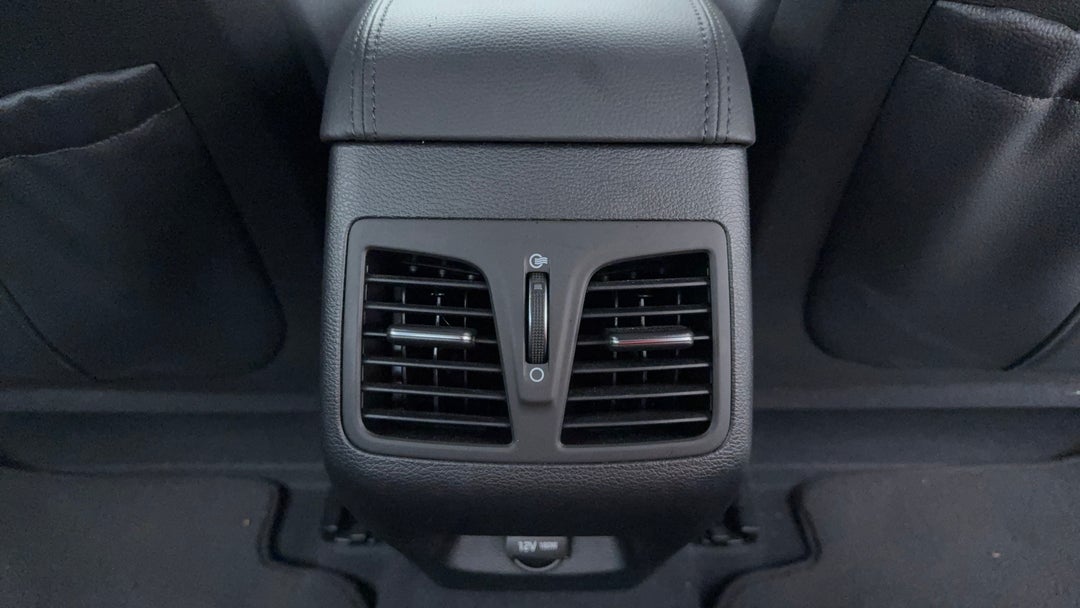 Rear A/C Vent