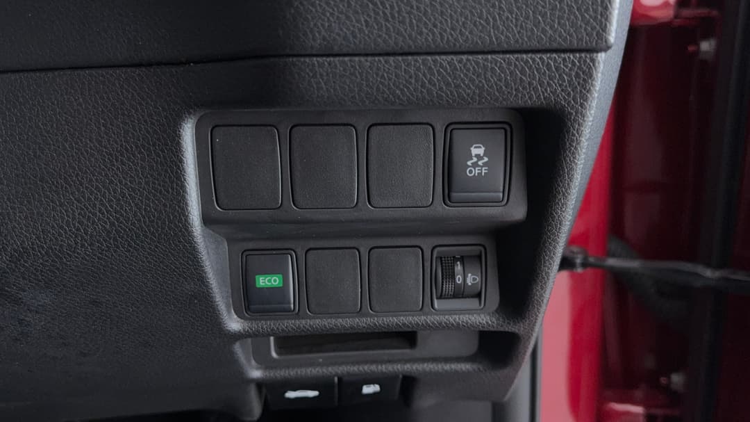 2019 Nissan X-trail St (2WD), Automatic, 126667 km, Utility Switches/Buttons
