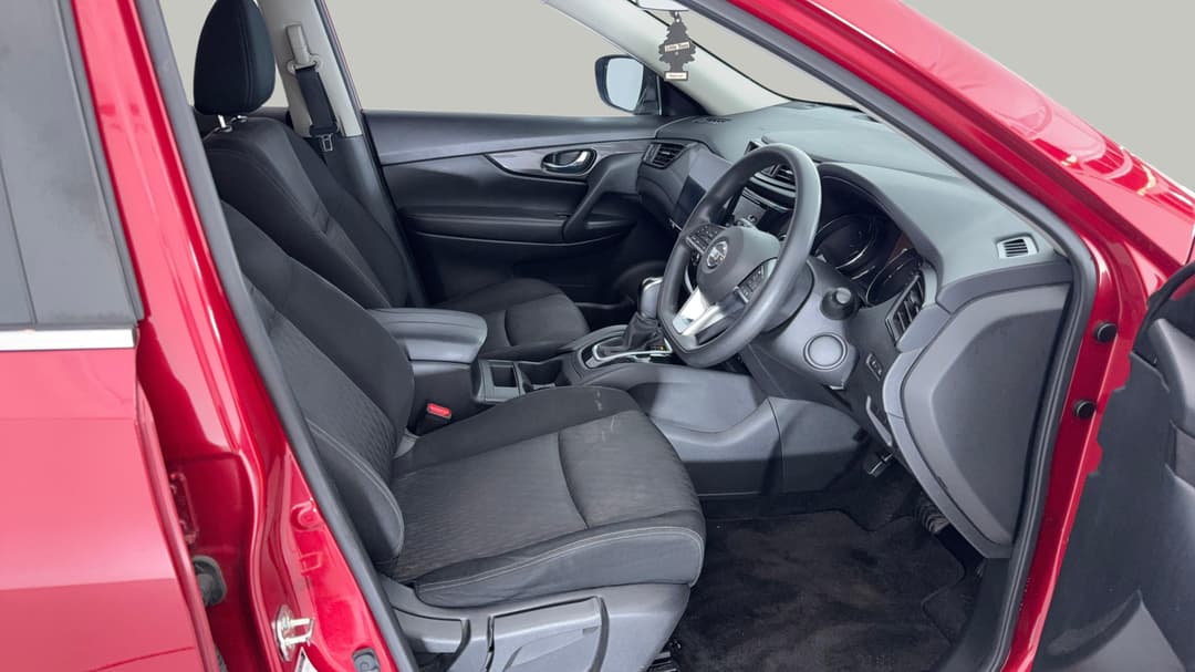 2019 Nissan X-trail St (2WD), Automatic, 126667 km, Right Side Front Door Cabin View