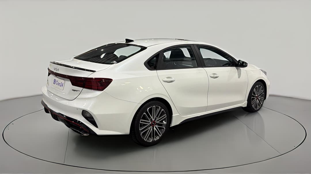 2023 Kia Cerato Gt, Automatic, 29088 km, Right Back Diagonal (45- Degree) View