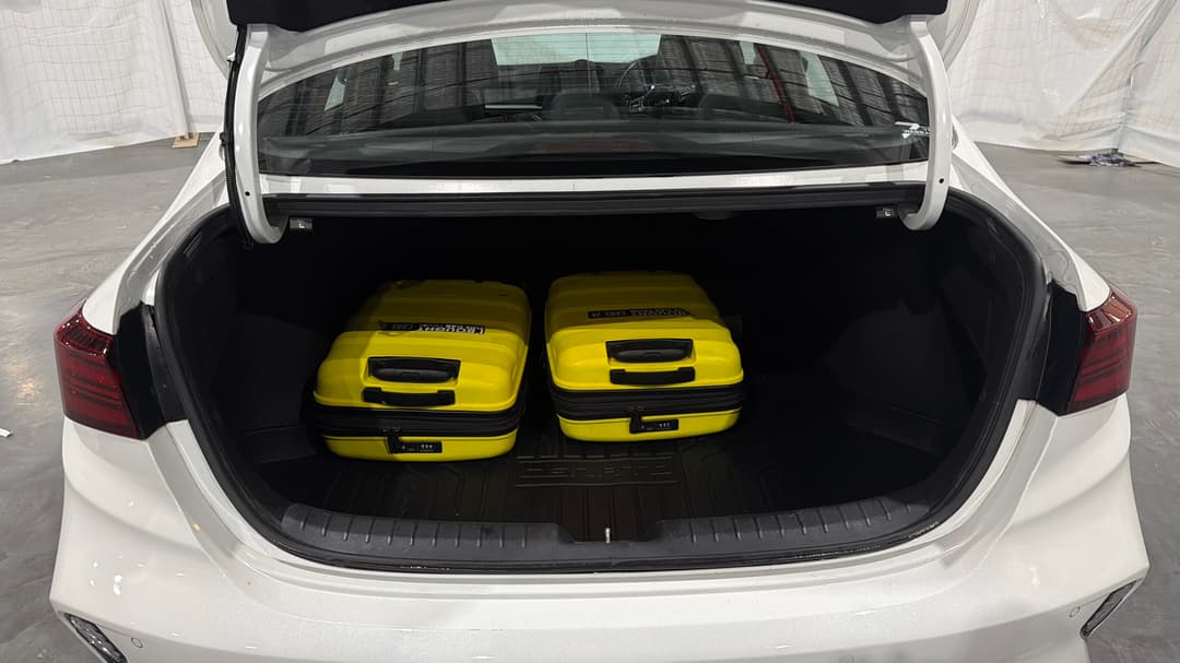 2023 Kia Cerato Gt, Automatic, 29088 km, Boot Inside View with Luggage
