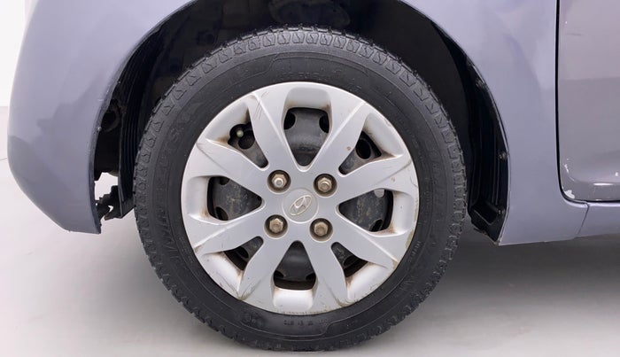 2018 Hyundai Eon SPORTZ, Petrol, Manual, 45,136 km, Left Front Wheel