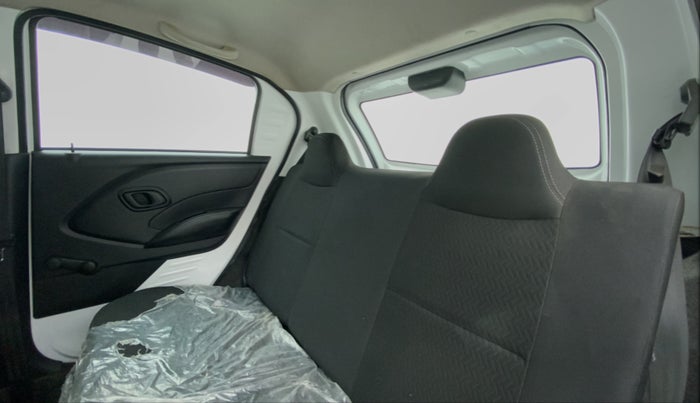 2018 Datsun Redi Go A, Petrol, Manual, 33,659 km, Right Side Rear Door Cabin