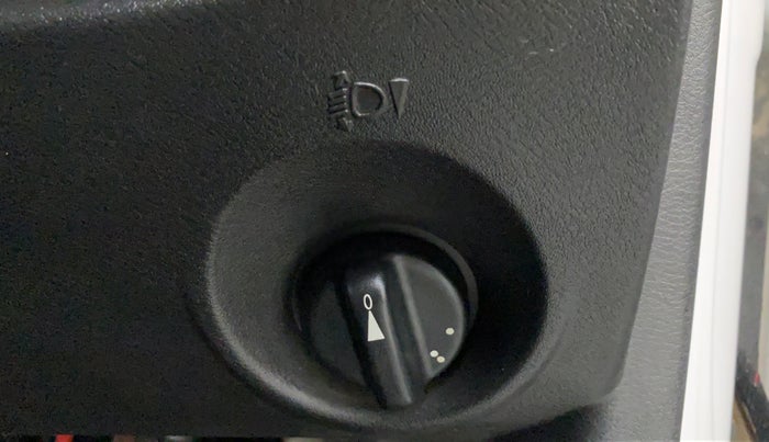 2018 Datsun Redi Go A, Petrol, Manual, 33,659 km, Dashboard - Headlight height adjustment not working