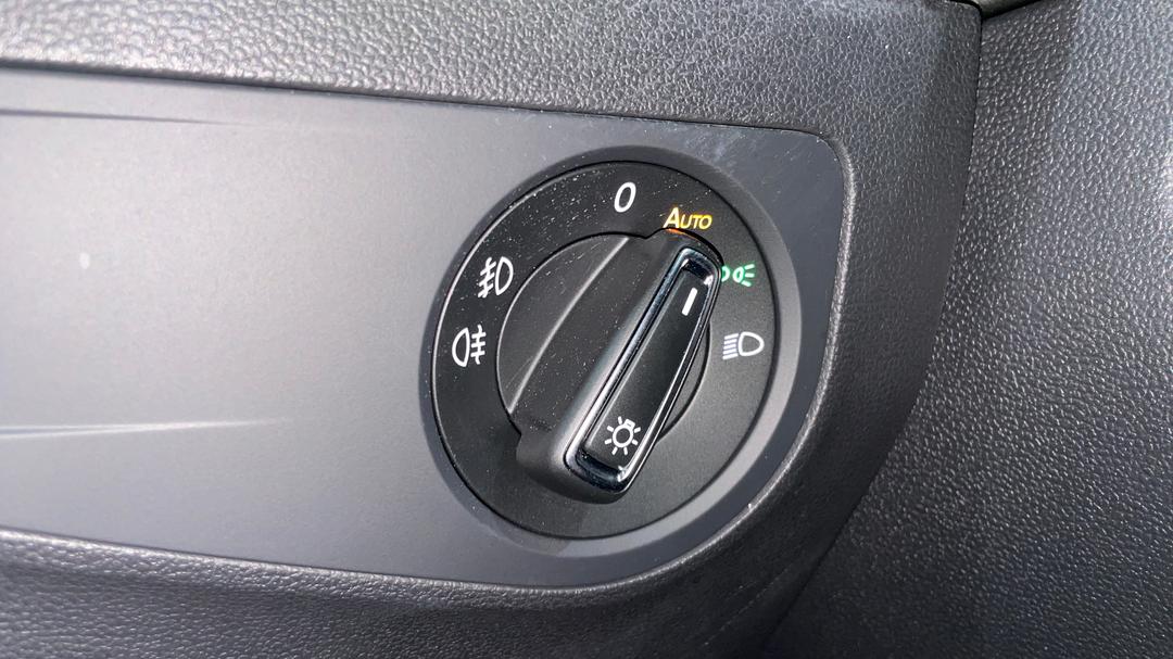 2019 Volkswagen Tiguan Allspace 110 Tsi Comfortline, Automatic, 83390 km, Utility Switches/Buttons