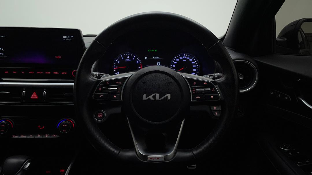 2022 Kia Cerato Gt, Automatic, 26942 km, Steering Wheel Close-up