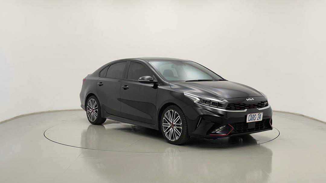 2022 Kia Cerato Gt, Automatic, 26942 km, Right Front Diagonal (45- Degree) View