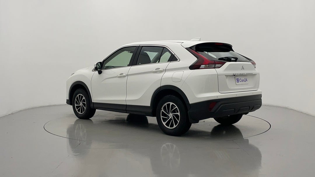 Left Back Diagonal (45- Degree) View