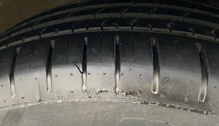 2018 Skoda Rapid STYLE 1.5 TDI AT, Diesel, Automatic, 73,603 km, Right Front Tyre Tread